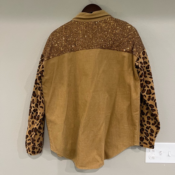 Umgee Corduroy Shacket- M - Picture 3 of 4